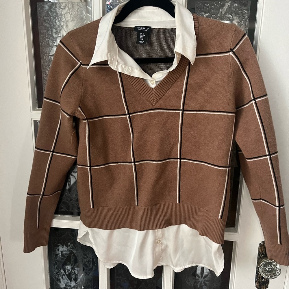 Jones New York Layered Top | Chic Office | Size Medium - Picture 4 of 4